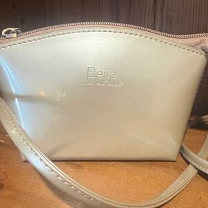 Beijo‎ Womens Mini Crossbody Bag Champagne Pearl Patent Zip Pocket Y2K Style